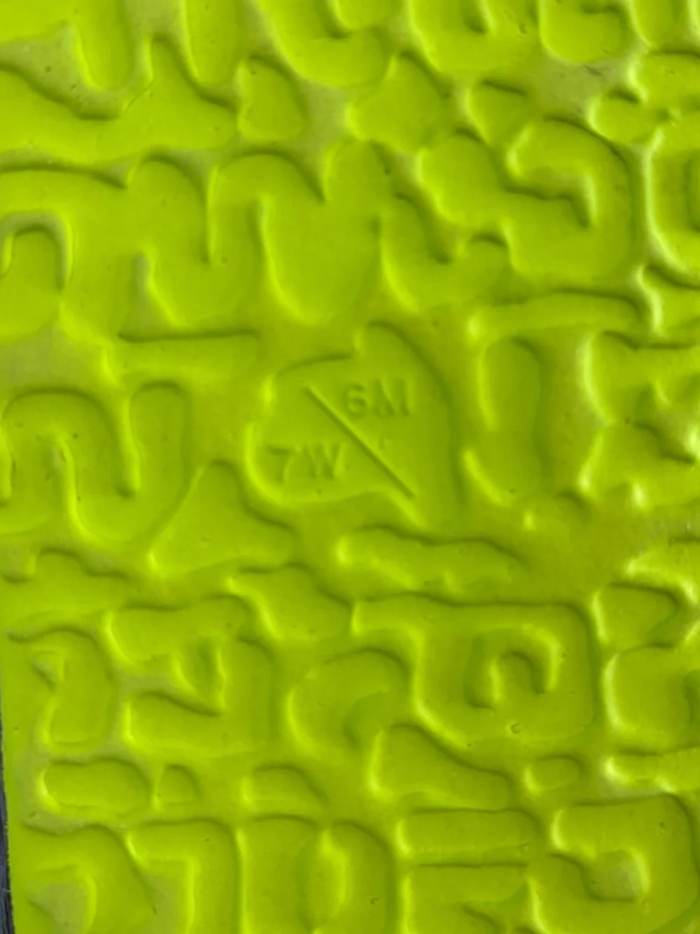 Y2K Nike Flip Flops Sandals Womens 6 Periwinkle Blue Lime Green Henna Pattern